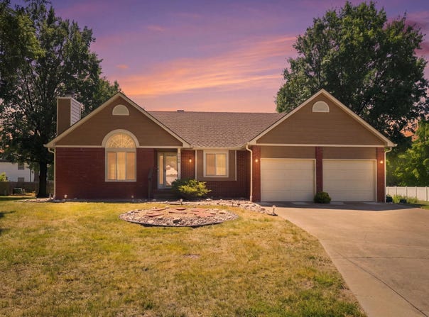 1304 N Jay Ct., Derby, KS 67037-2833