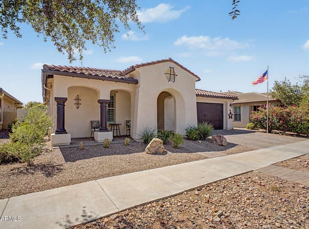 10053 E TARRAGON Avenue, Mesa, AZ 85212