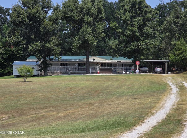 17664 Locust Road, Neosho, MO 64850