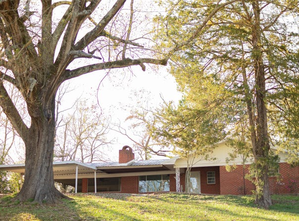 1504 Emanuel, Natchitoches, LA 71457