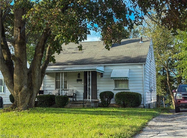 328 E Laclede Avenue, Youngstown, OH 44507
