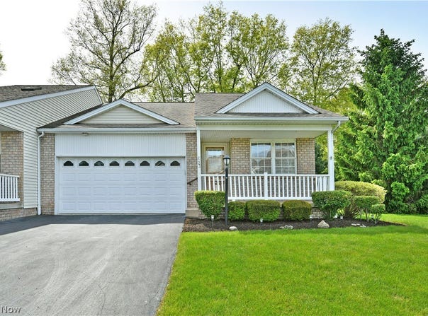 23 Eagle Pointe, Cortland, OH 44410