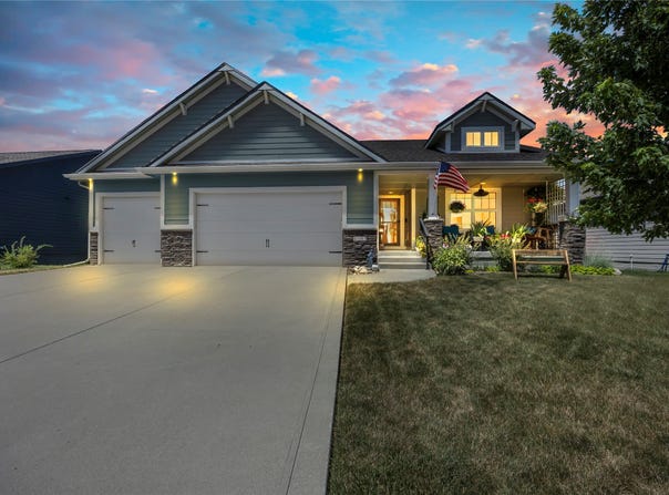 1151 34th Street SE, Altoona, IA 50009