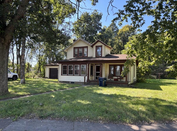 1100 Canaris Street, Constantine, MI 49042