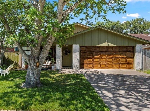 5337 Crossridge Drive, Corpus Christi, TX 78413