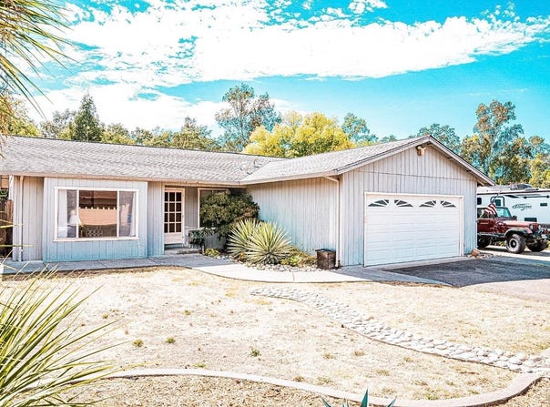 798-. Colleen Drive, Windsor, CA 95492