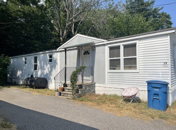 19 Aspen Circle, Kittery, ME 03904