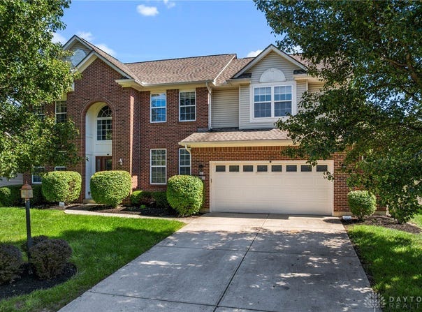 90 Triple Crown Circle, Springboro, OH 45066