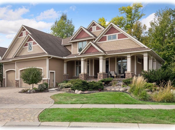 9951 Vagabond Court N, Maple Grove, MN 55311
