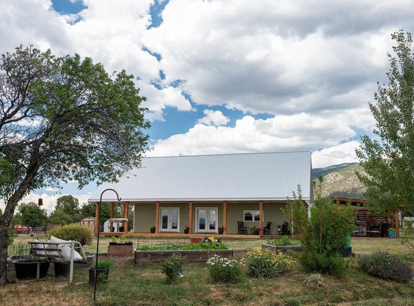 54 Upper Rim Road E, Arroyo Seco, NM 87514-0000