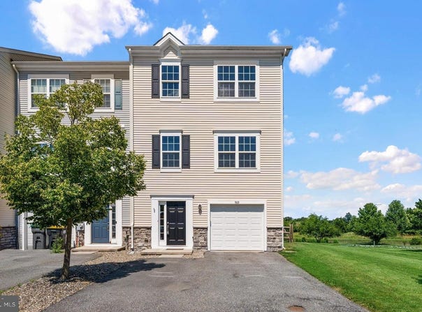 969 LISSICASEY Loop, MIDDLETOWN, DE 19709