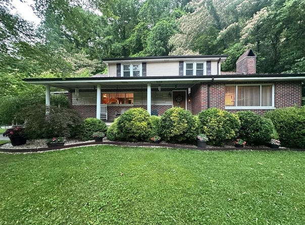 7269 Hwy 610 W, Myra, KY 41549
