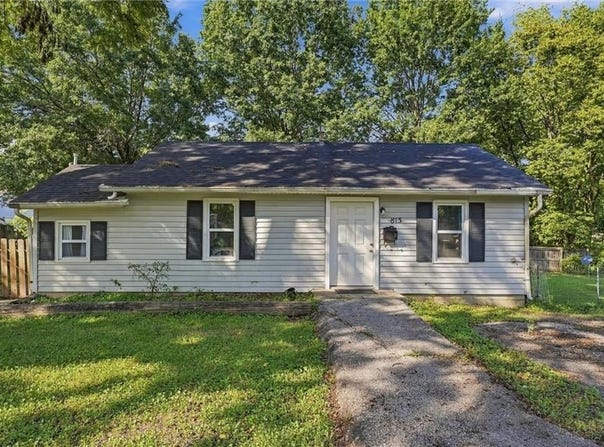 815 PINE Street, Pleasant Hill, MO 64080