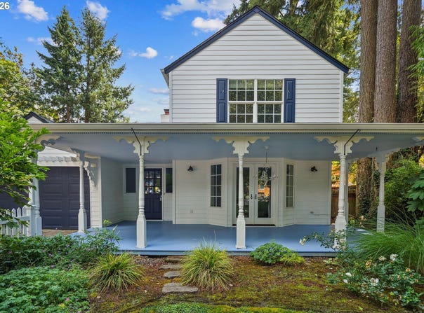 217 5TH St, LakeOswego, OR 97034