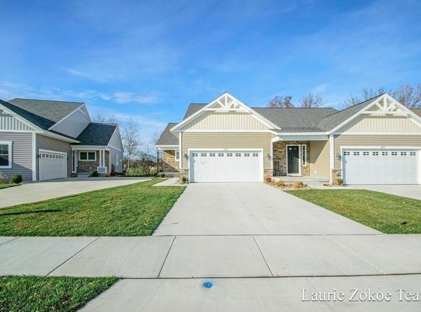 251 Hazelnut Drive, Coopersville, MI 49404