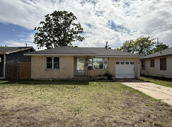617 N Lefors St, Pampa, TX 79065