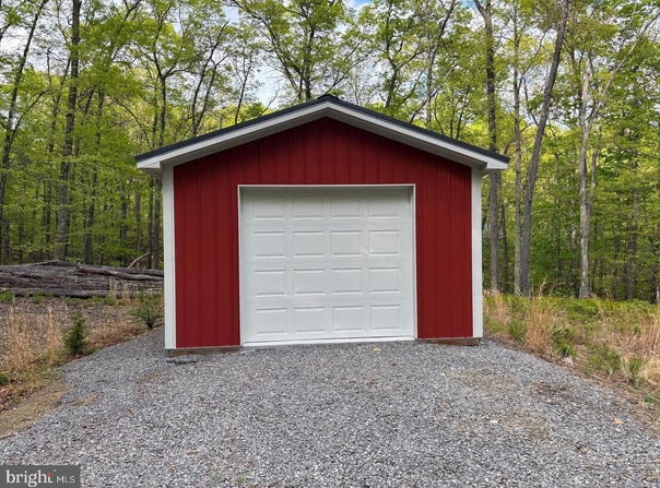 64 TROUT PASS PARK ROAD, MATHIAS, WV 26812