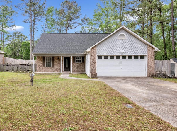 117 Fairway Drive, Crestview, FL 32536