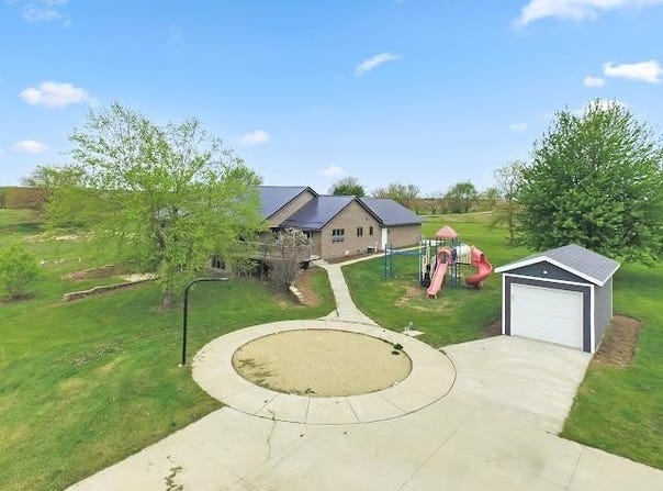 W5493 Center Road, Monroe, WI 53566