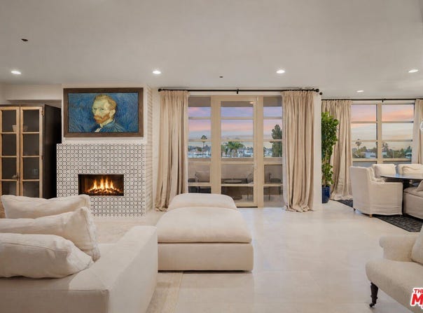 870 Haverford Ave, Pacific Palisades, CA 90272