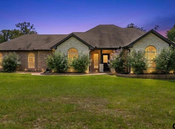 25115 County Road 453, Mineola, TX 75773