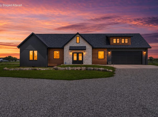 105 Timberview Drive, Seymour, MO 65746
