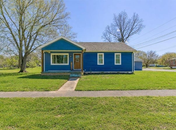 211 W 8th, Grandview, IN 47615