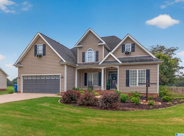 98 ROLLING GREEN DRIVE, ANNISTON, AL 36207