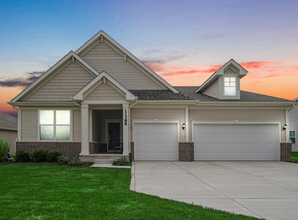 11388 Clyde Drive, Crown Point, IN 46307
