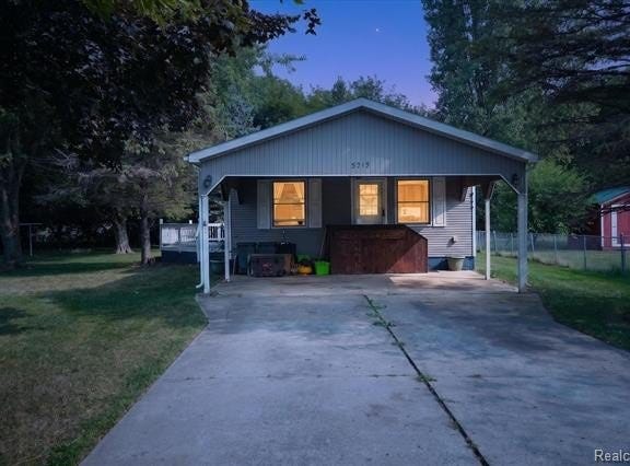 5219 E Carpenter Road, Genesee Twp, MI 48506