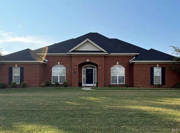 7160 ROUGH Road, Montgomery, AL 36116