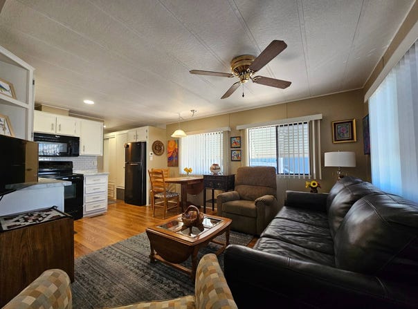 8700 E University Drive, Mesa, AZ 85207