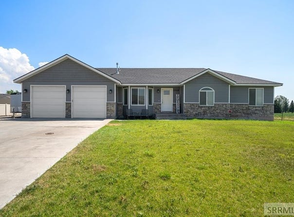 2258 E Hailey Avenue, Idaho Falls, ID 83401