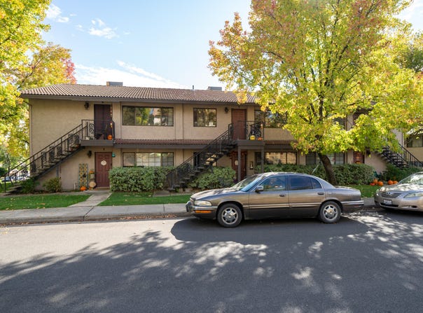 1285 Lancers Lane, Redding, CA 96003