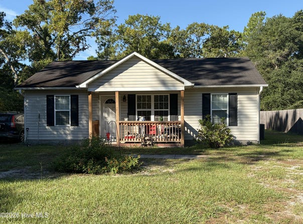 67 Redwood Road, Southport, NC 28461