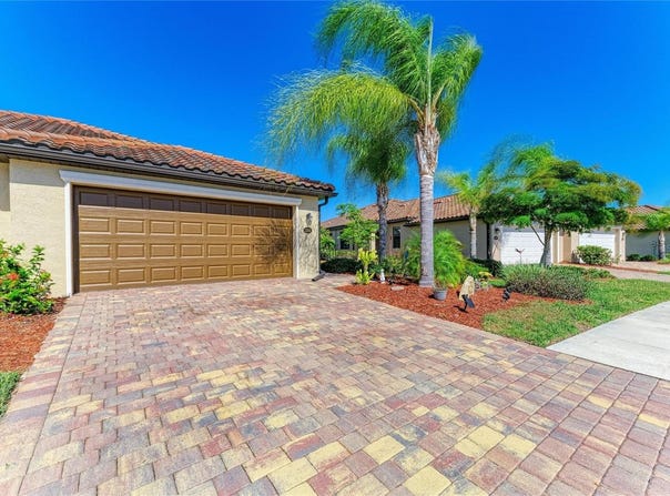 12265 AMICA LOOP, VENICE, FL 34293