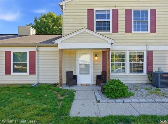 3192 Beechtree Court, Orion Twp, MI 48360