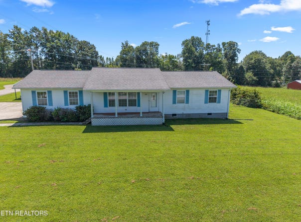 2019 Martha Washington Rd, Clarkrange, TN 38553