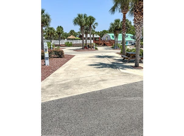 1843 Hwy 98 W, Carrabelle, FL 32322