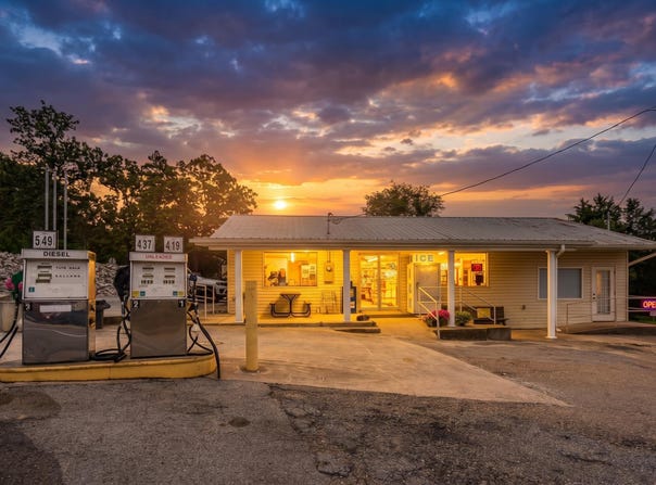 5412 AR-Highway 56, Violet Hill, AR 72584