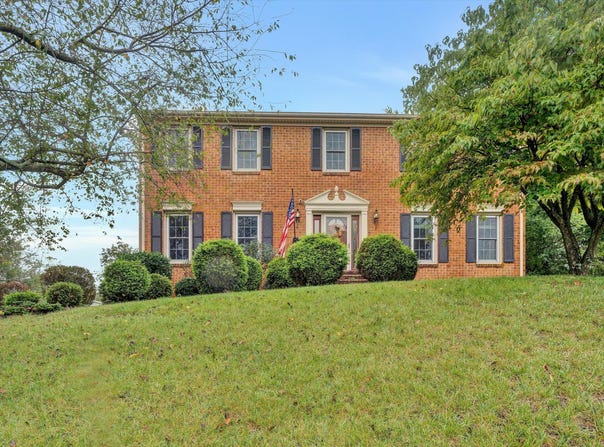 5122 Britaney Rd, Roanoke, VA 24012