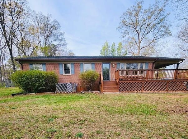 25 Valley, Clarksville, VA 23927