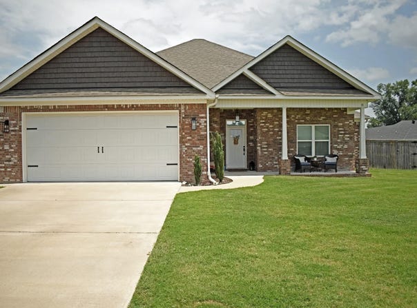 11 Sunny Drive, Morrilton, AR 72110