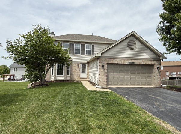 1305 Burns Court, Minooka, IL 60447