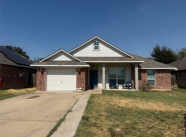 110 Tomahawk, Lacy Lakeview, TX 76705