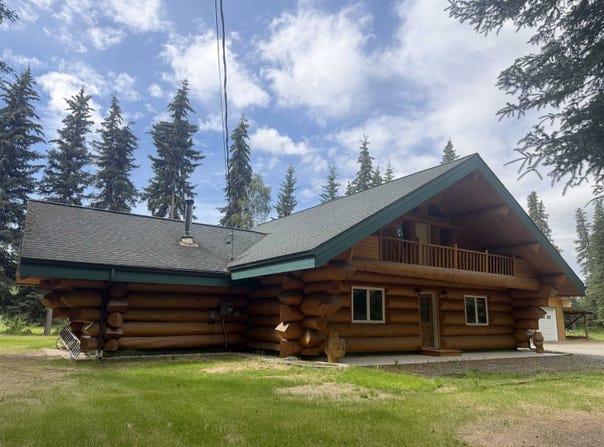 1855 PERSINGER DRIVE, North Pole, AK 99705-0000