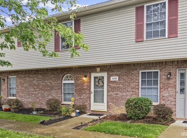 3438 S Oaklawn Circle, Bloomington, IN 47401-8562