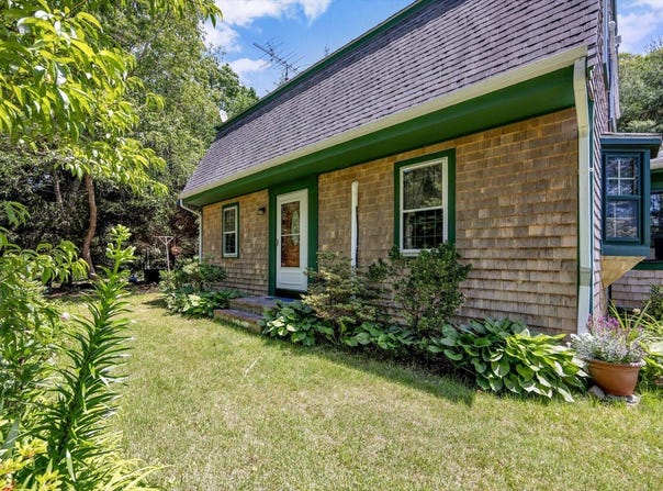 22 Whimbrel Drive, Cataumet, MA 02534