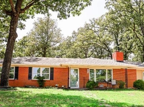 2087 E McGill Circle, Eufaula, OK 74432