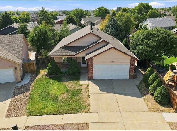 3525 Powderkeg Dr, Evans, CO 80620